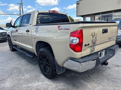 2019 Toyota Tundra SR5   - Photo 15 - Dallas, TX 75247
