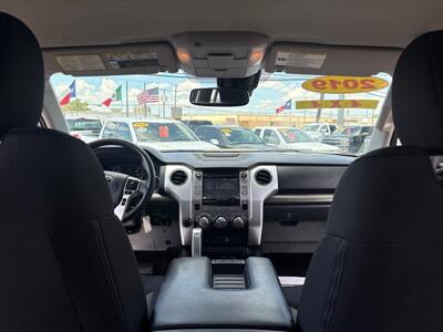 2019 Toyota Tundra SR5   - Photo 30 - Dallas, TX 75247