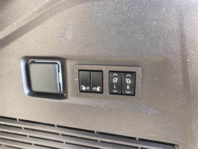 2021 GMC Yukon Denali   - Photo 31 - Dallas, TX 75247