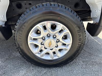 2021 Chevrolet Silverado 2500 LT   - Photo 25 - Dallas, TX 75247