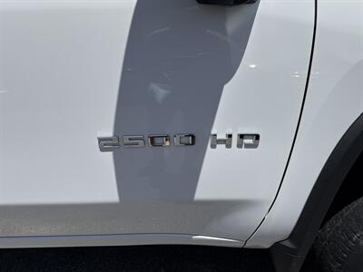 2021 Chevrolet Silverado 2500 LT   - Photo 31 - Dallas, TX 75247