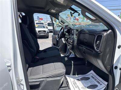 2021 Chevrolet Silverado 2500 LT   - Photo 13 - Dallas, TX 75247