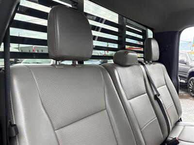 2021 Ford F-350 XL   - Photo 37 - Dallas, TX 75247