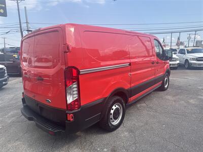 2019 Ford Transit 150   - Photo 10 - Dallas, TX 75247