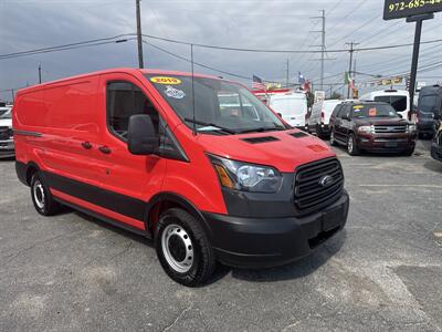 2019 Ford Transit 150   - Photo 14 - Dallas, TX 75247