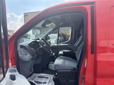 2019 Ford Transit 150   - Photo 17 - Dallas, TX 75247