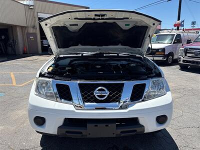 2017 Nissan Frontier SV V6   - Photo 4 - Dallas, TX 75247
