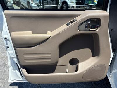 2017 Nissan Frontier SV V6   - Photo 18 - Dallas, TX 75247