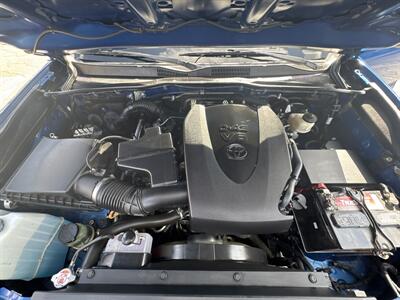 2018 Toyota Tacoma SR5 V6 - Photo 32 - Dallas, TX 75247