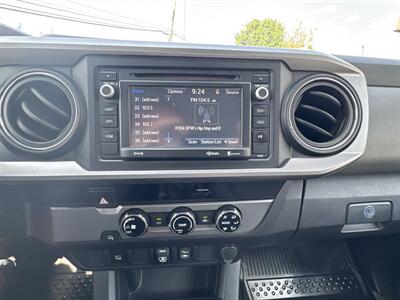 2018 Toyota Tacoma SR5 V6 - Photo 13 - Dallas, TX 75247