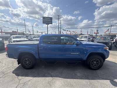 2018 Toyota Tacoma SR5 V6 - Photo 9 - Dallas, TX 75247