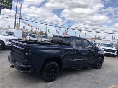 2019 Chevrolet Silverado 1500 RST   - Photo 10 - Dallas, TX 75247