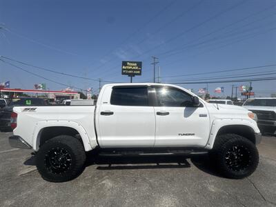 2015 Toyota Tundra SR5   - Photo 10 - Dallas, TX 75247