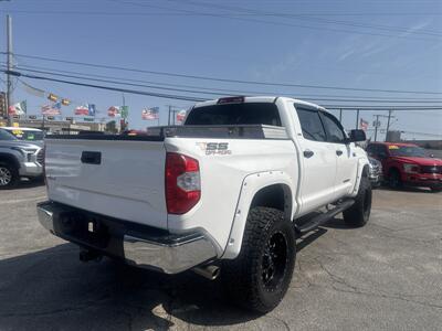 2015 Toyota Tundra SR5   - Photo 9 - Dallas, TX 75247