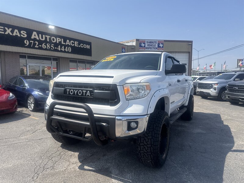 2015 Toyota Tundra SR5   - Photo 1 - Dallas, TX 75247