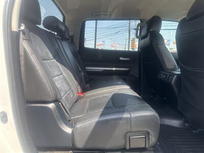 2015 Toyota Tundra SR5   - Photo 13 - Dallas, TX 75247