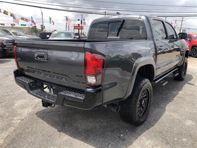 2021 Toyota Tacoma SR5 V6 - Photo 11 - Dallas, TX 75247