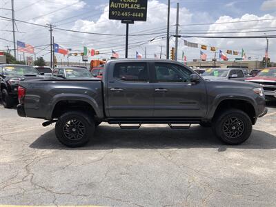 2021 Toyota Tacoma SR5 V6 - Photo 10 - Dallas, TX 75247