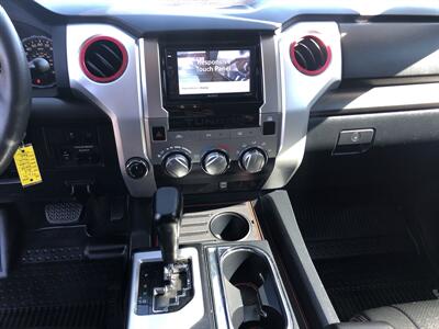 2019 Toyota Tundra SR5   - Photo 18 - Dallas, TX 75247