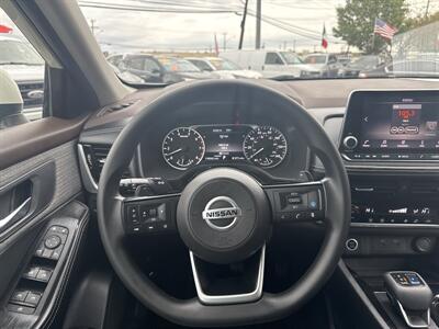 2021 Nissan Rogue SV   - Photo 20 - Dallas, TX 75247