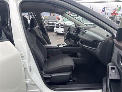 2021 Nissan Rogue SV   - Photo 16 - Dallas, TX 75247