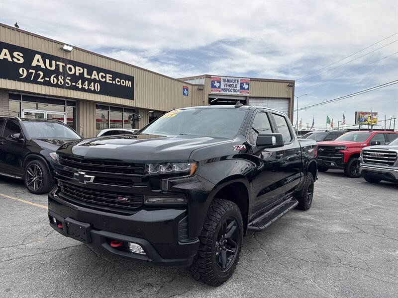 2019 Chevrolet Silverado 1500 LT Trail Boss   - Photo 1 - Dallas, TX 75247