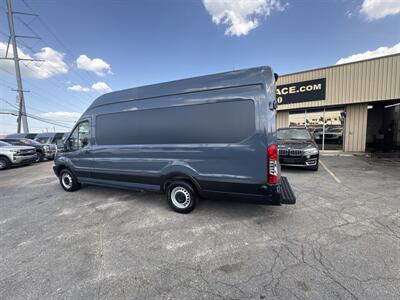 2019 Ford Transit 250   - Photo 4 - Dallas, TX 75247