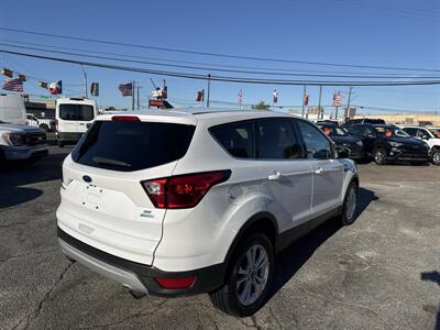 2019 Ford Escape SE - Photo 6 - Dallas, TX 75247