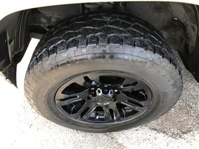 2019 Toyota Tacoma SR5   - Photo 29 - Dallas, TX 75247