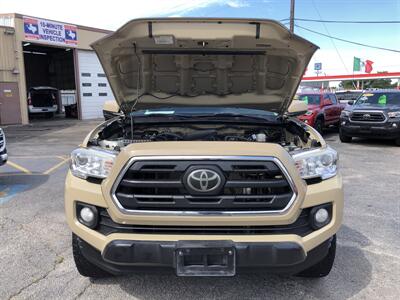2019 Toyota Tacoma SR5   - Photo 4 - Dallas, TX 75247