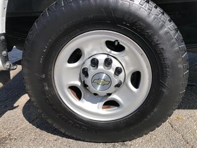 2020 Chevrolet Express 2500   - Photo 28 - Dallas, TX 75247