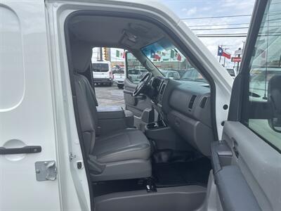 2021 Nissan NV 2500 HD SV   - Photo 19 - Dallas, TX 75247