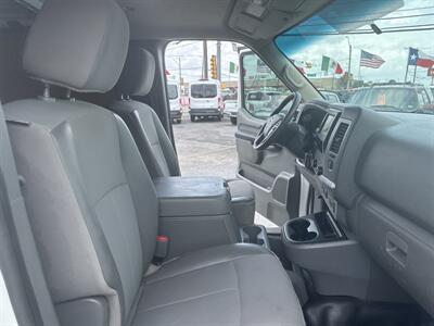 2021 Nissan NV 2500 HD SV   - Photo 20 - Dallas, TX 75247