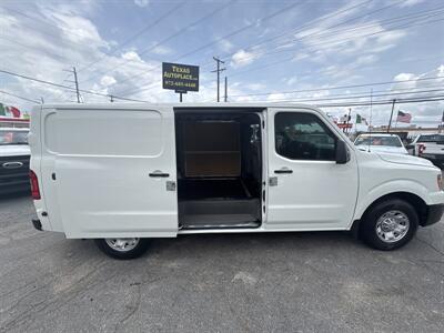 2021 Nissan NV 2500 HD SV   - Photo 15 - Dallas, TX 75247