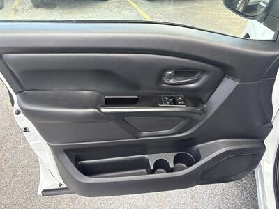 2019 Nissan Titan S   - Photo 32 - Dallas, TX 75247