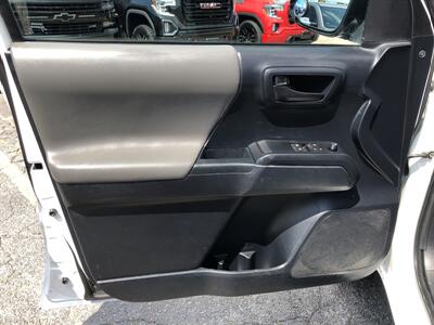 2019 Toyota Tacoma SR - Photo 20 - Dallas, TX 75247