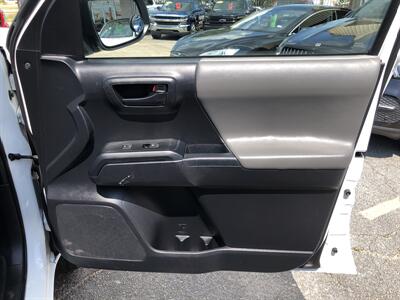 2019 Toyota Tacoma SR - Photo 29 - Dallas, TX 75247