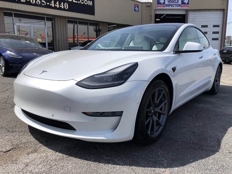 2021 Tesla Model 3 Long Range   - Photo 1 - Dallas, TX 75247