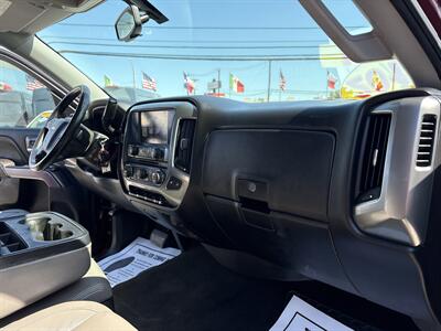 2017 Chevrolet Silverado 1500 LT Z71   - Photo 33 - Dallas, TX 75247