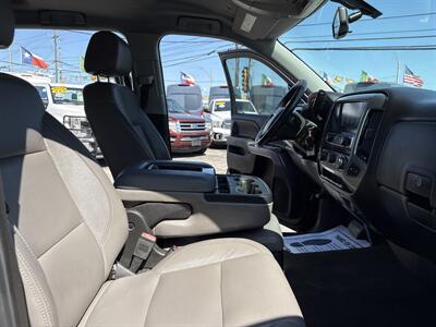 2017 Chevrolet Silverado 1500 LT Z71   - Photo 32 - Dallas, TX 75247