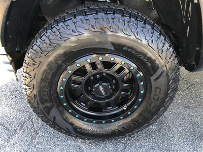 2018 Toyota Tacoma SR5 V6   - Photo 32 - Dallas, TX 75247