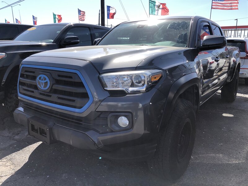 2018 Toyota Tacoma SR5 V6   - Photo 1 - Dallas, TX 75247