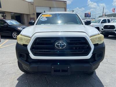 2019 Toyota Tacoma SR   - Photo 2 - Dallas, TX 75247