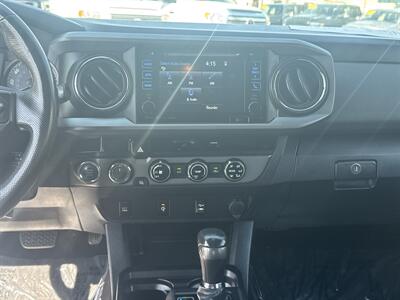 2017 Toyota Tacoma TRD Sport   - Photo 19 - Dallas, TX 75247