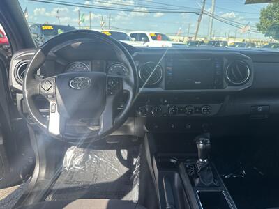 2017 Toyota Tacoma TRD Sport   - Photo 18 - Dallas, TX 75247