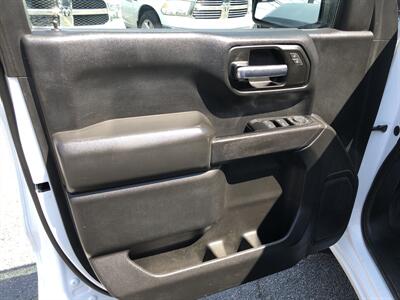 2019 Chevrolet Silverado 1500 Work Truck   - Photo 15 - Dallas, TX 75247