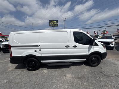 2019 Ford Transit 250   - Photo 4 - Dallas, TX 75247