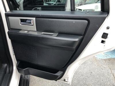 2015 Ford Expedition XLT   - Photo 32 - Dallas, TX 75247