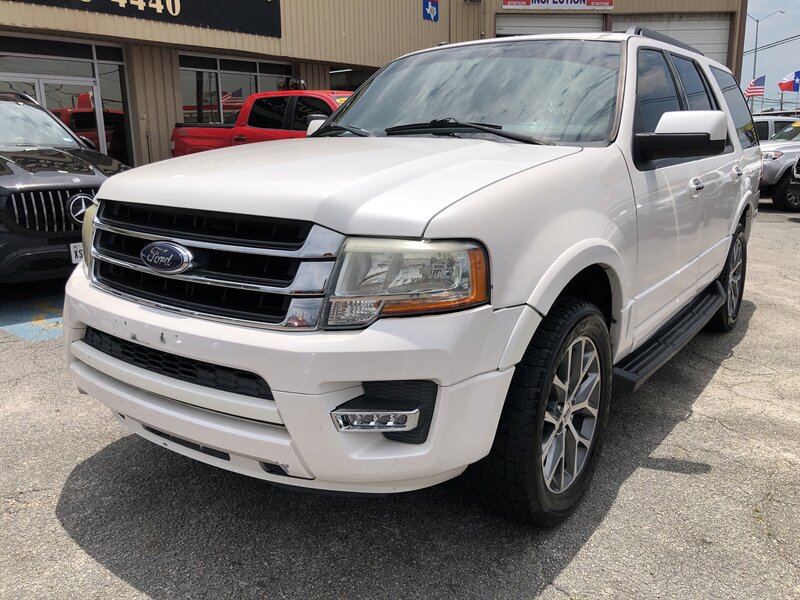 2015 Ford Expedition XLT   - Photo 1 - Dallas, TX 75247