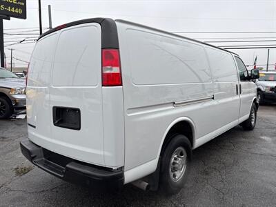 2018 Chevrolet Express 3500   - Photo 10 - Dallas, TX 75247